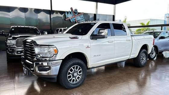 RAM 3500 6.7 I6 TURBO DIESEL LIMITED LONGHORN CD 4X4  AUTOMÁTICO